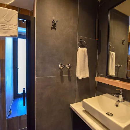 Casa Luxury 3* 교젝