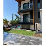 Casa Luxury Hotel 3*